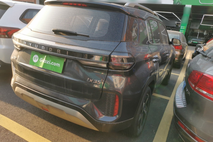北京现代ix35 2021款 2.0L 自动两驱GLS领先版车身外观7