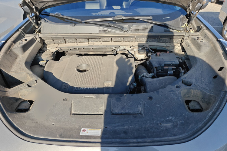 领克01 2021款 2.0TD 两驱型Pro机舱底盘24