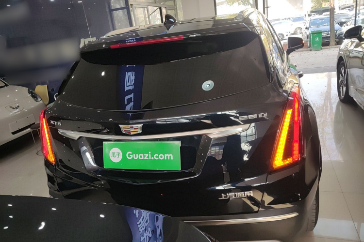 凯迪拉克XT5 2020款 28T 豪华型车身外观6