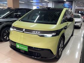 极氪MIX 2025款 长续航智驾版