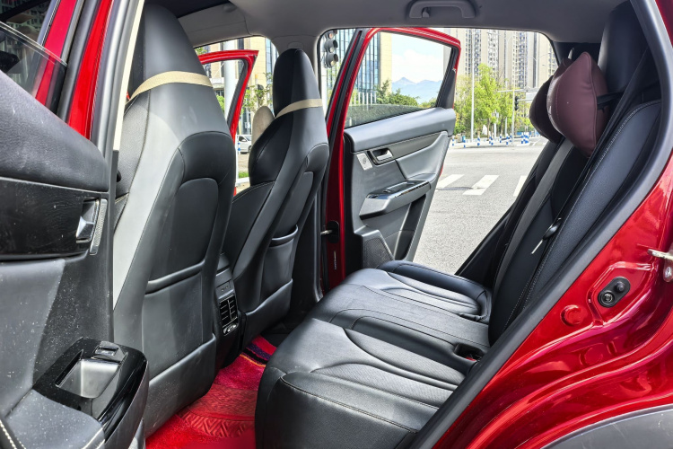 小鹏G3 2020款 460i 智享版中控内饰7004