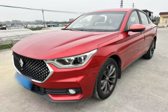 宝骏RC-6 2019款 1.5T CVT 24小时在线豪华型