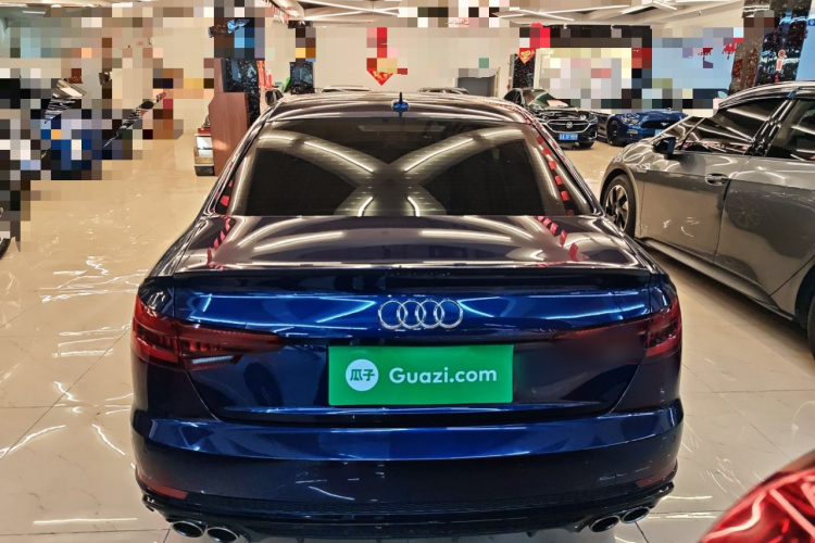 奥迪S4 2018款 S4 3.0TFSI车身外观6