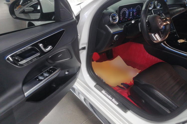 奔驰C级 2022款 改款 C 260 L 运动版中控内饰20