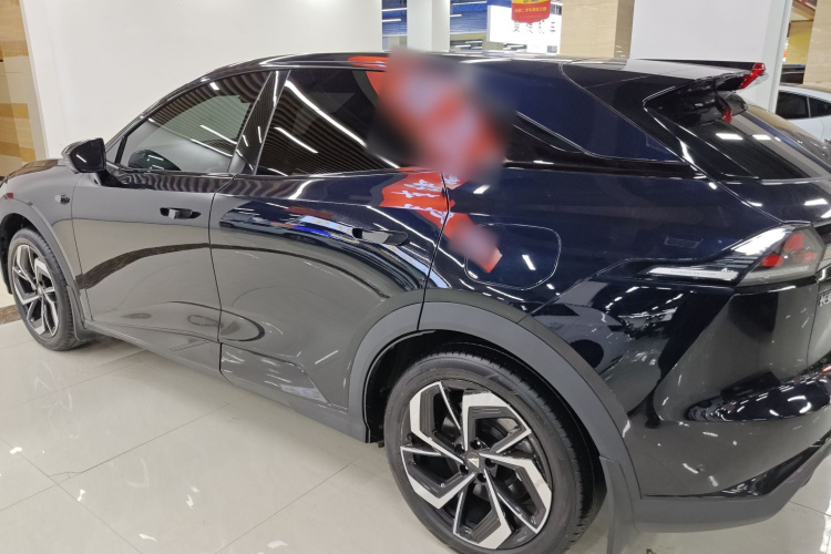 深蓝汽车 深蓝S07 2024款 285Max 乾崑智驾ADS SE增程版车身外观4