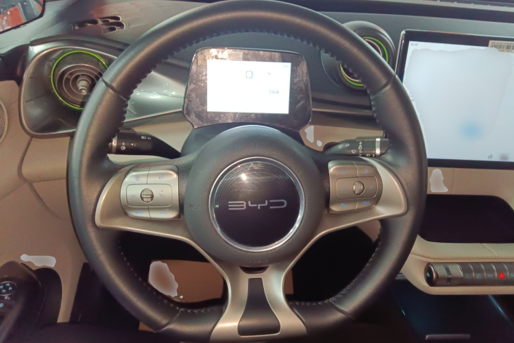比亚迪 海豚 2021款 405km 时尚版中控内饰13