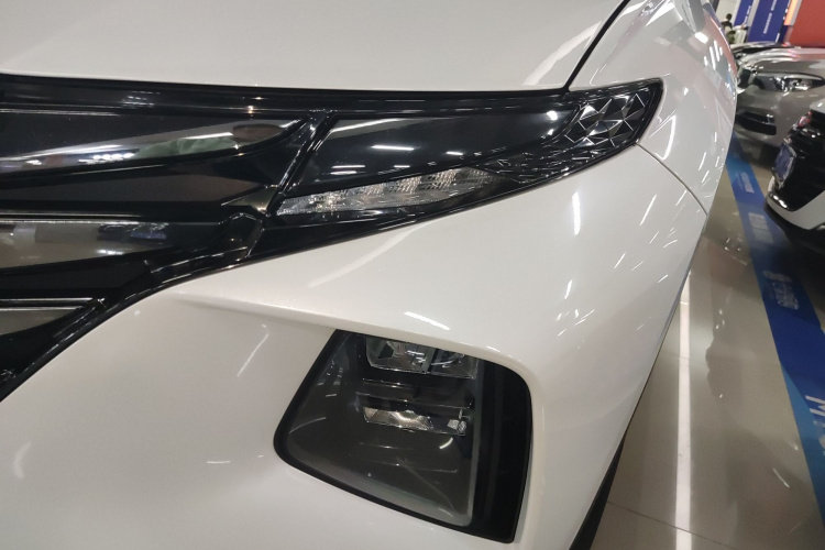 现代 2023款 途胜L 1.5T 自动两驱DLX豪华版局部细节36