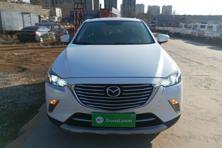 马自达CX-3 2018款 2.0L 自动尊贵型车身外观2