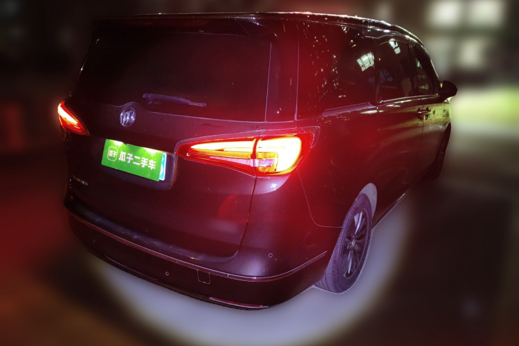 别克GL8 2017款 ES 28T 豪华型 国V车身外观7