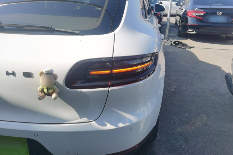 保时捷 2014款 Macan S 3.0T车身外观6001