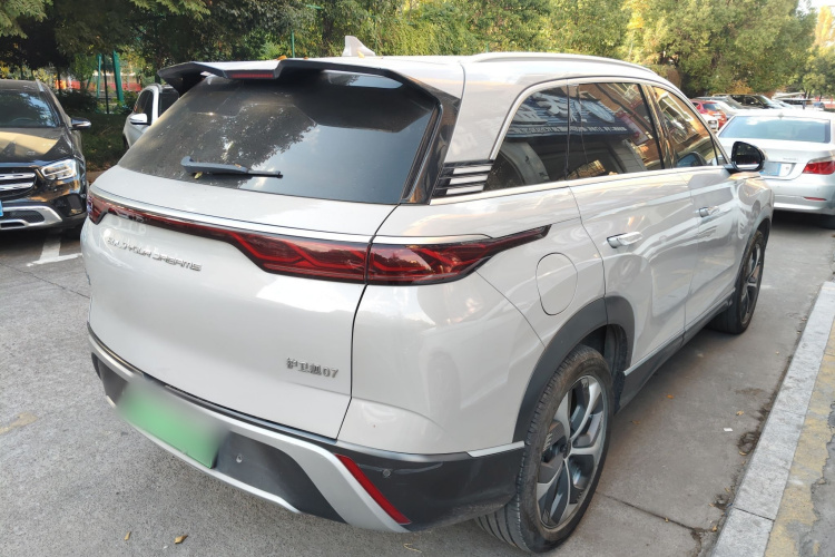 比亚迪 护卫舰07 2023款 DM-i 100KM 尊贵型车身外观7