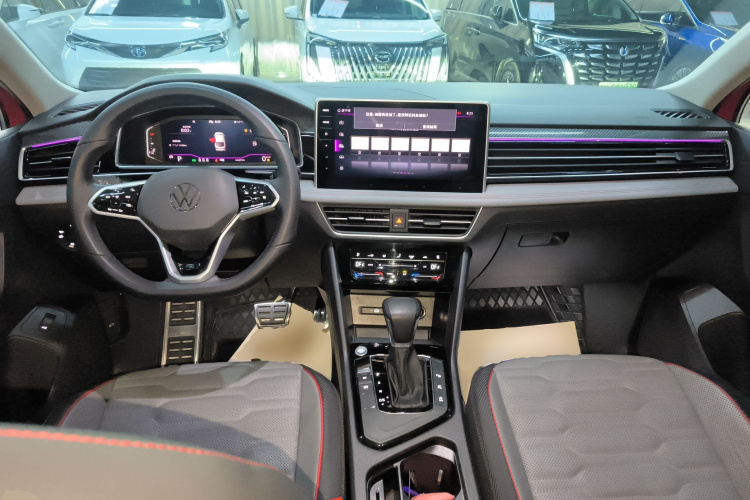 大众 途观X 2022款 330TSI 两驱尊崇旗舰版中控内饰7002