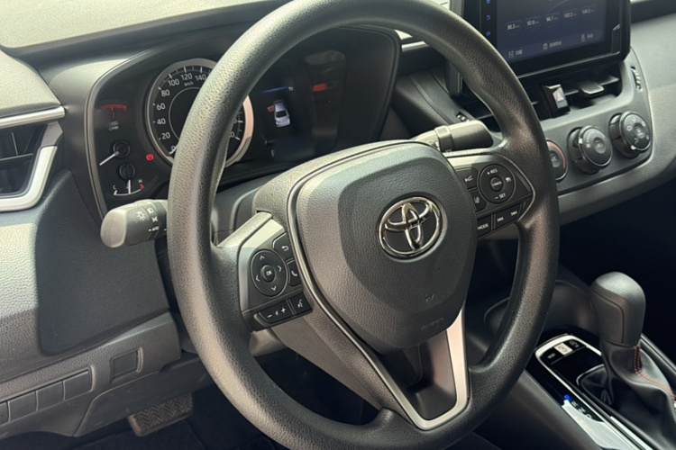 丰田 卡罗拉 2022款 1.2T S-CVT先锋PLUS版局部细节13