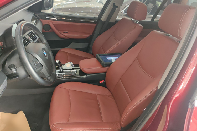 宝马X3(进口) 2013款 改款 xDrive20i 豪华型中控内饰19