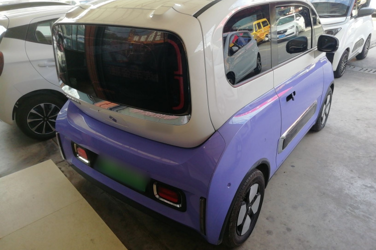 宝骏KiWi EV 2023款 大疆版 三元锂车身外观7