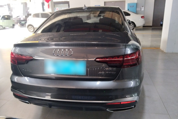 奥迪A4L 2022款 40 TFSI 时尚动感型车身外观6