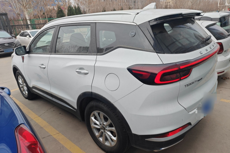 奇瑞 瑞虎7 PLUS 2023款 1.5TCI CVT新享版车身外观4