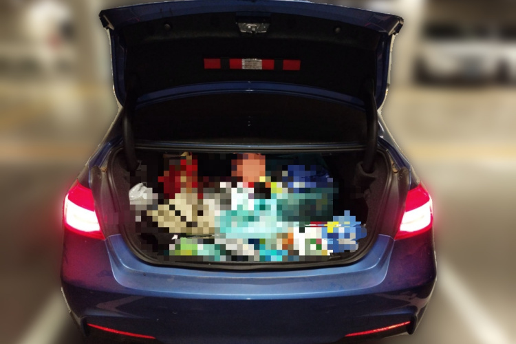 宝马3系 2017款 320i M运动型中控内饰23