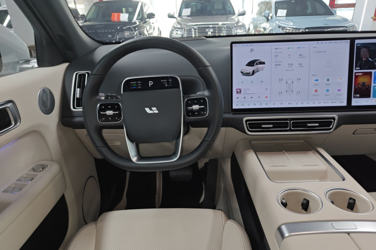 理想汽车 理想L7 2024款 Pro中控内饰13