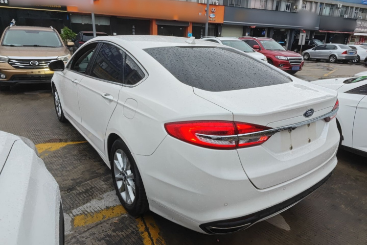 福特 蒙迪欧 2017款 EcoBoost 200 时尚型车身外观6003