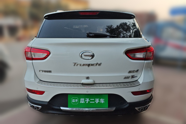 广汽传祺 传祺GS4 2015款 200T G-DCT豪华版车身外观6