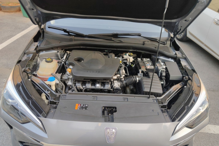 荣威i5 2023款 1.5L CVT尊荣版机舱底盘24