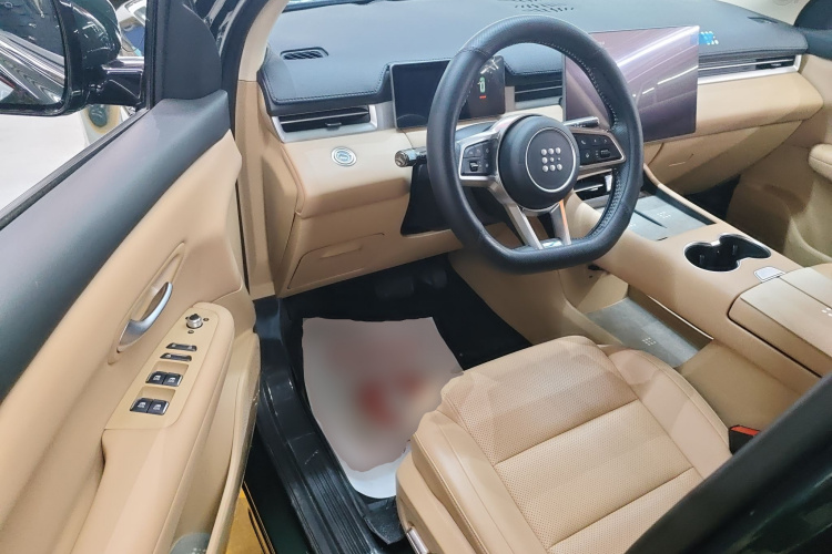 蓝电E5 PLUS 2025款 165km 长续航版 7座中控内饰20