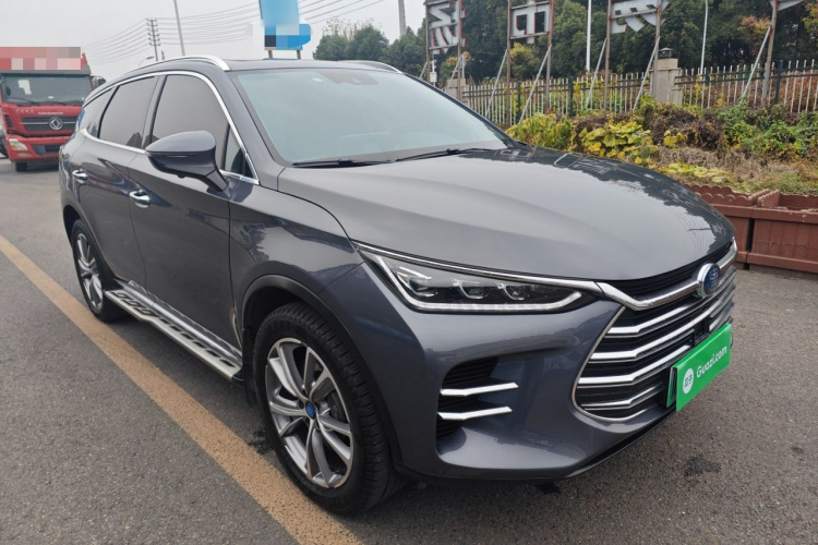 比亚迪 唐新能源 2018款 DM 2.0T 全时四驱智联创睿型 7座 国V车身外观3