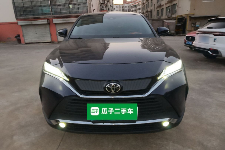 丰田 凌放HARRIER 2022款 2.0L CVT两驱进取版车身外观2