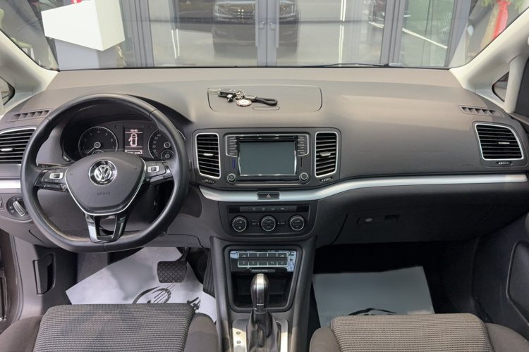 大众 夏朗 2018款 380TSI 舒享型 7座中控内饰7003