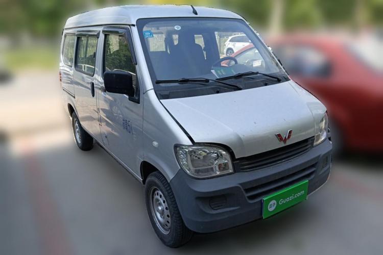 五菱汽车 五菱之光 2020款 1.2L 实用型 国VI LSI车身外观6002