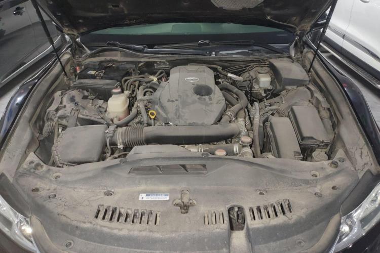 丰田 皇冠 2015款 2.0T 时尚版局部细节24