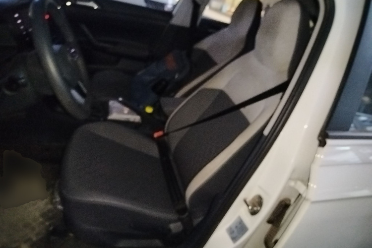 大众 朗逸 2023款 新锐 1.5L 自动新逸版中控内饰19