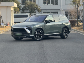 蔚来ES8 2020款 580KM 六座版