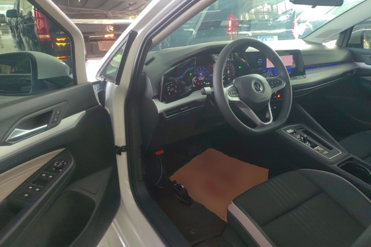 大众 高尔夫 2024款 280TSI DSG Pro 50年传奇版中控内饰7003