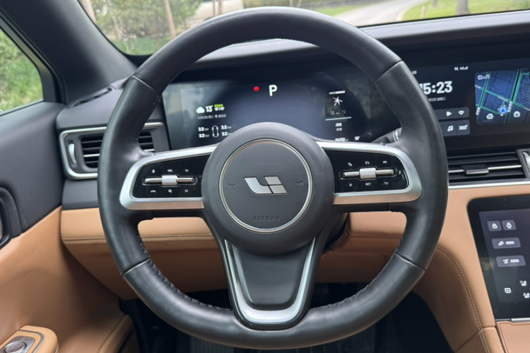 理想汽车 理想ONE 2021款 增程6座版中控内饰7001