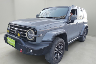 坦克300 2023款 城市版 2.0T 很有型