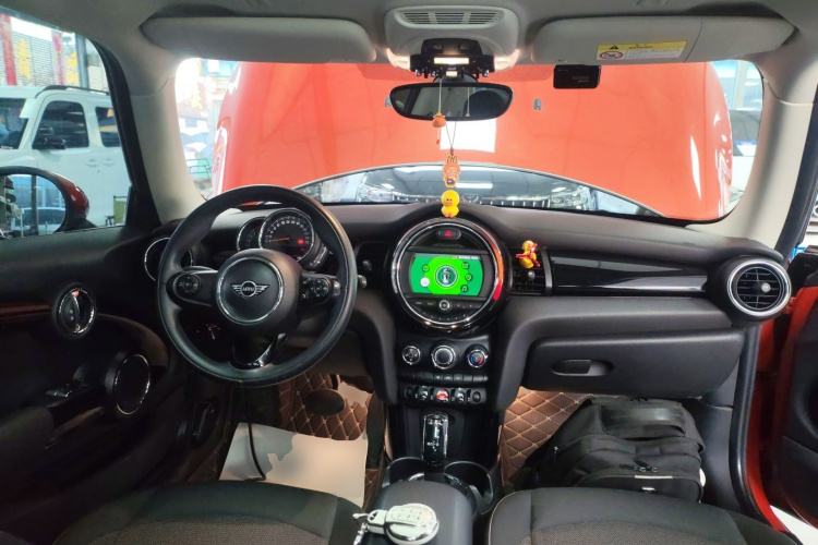 MINI 2018款 1.5T ONE PLUS中控内饰12