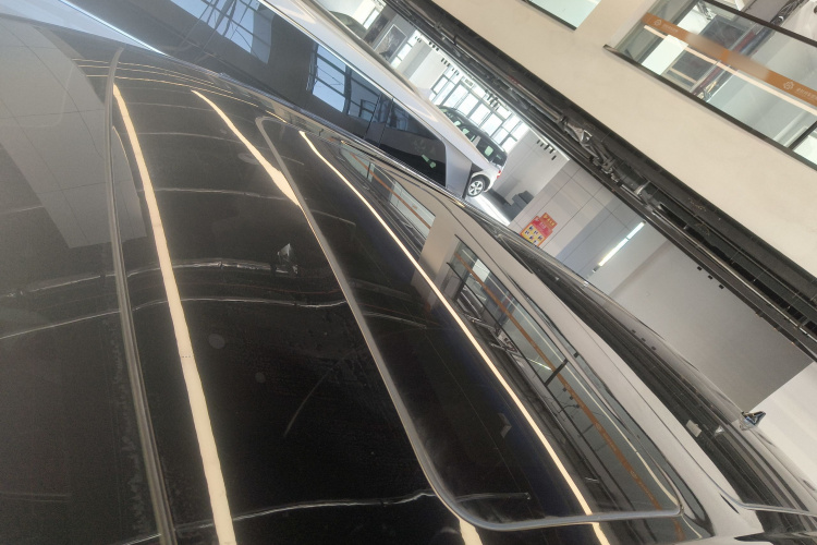 腾势D9 2022款 DM-i 970 四驱尊荣型局部细节57