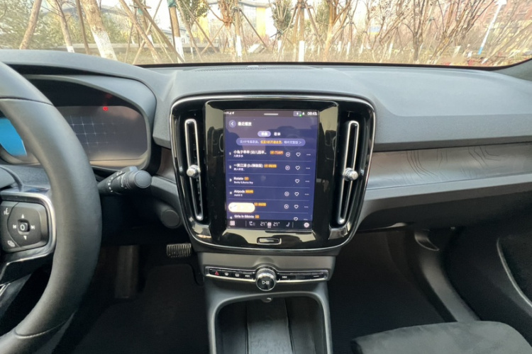 沃尔沃C40 2022款 长续航版 PRO中控内饰7009