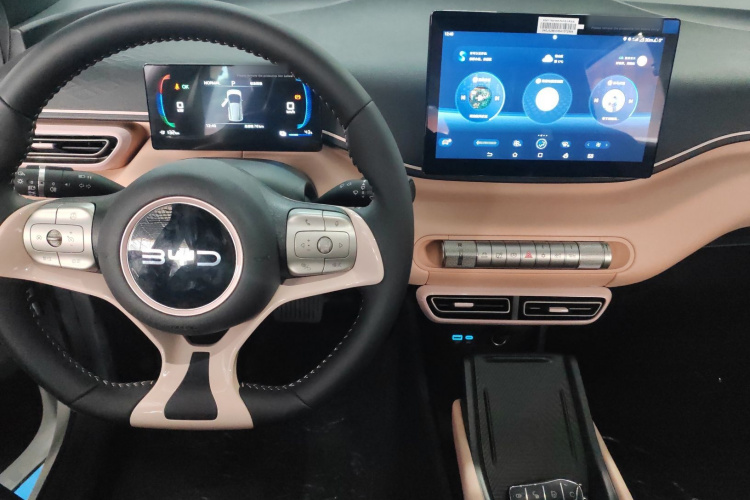 比亚迪 海鸥 2025款 305km 自由版中控内饰12