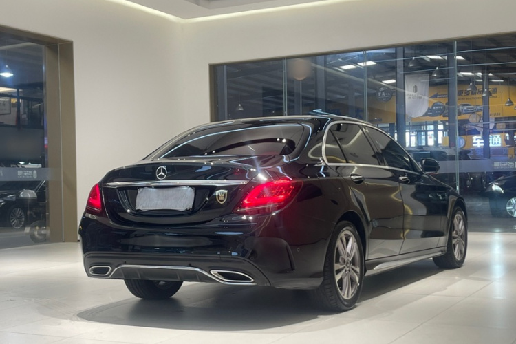 奔驰C级 2021款 C 200 L 时尚型运动版车身外观6007