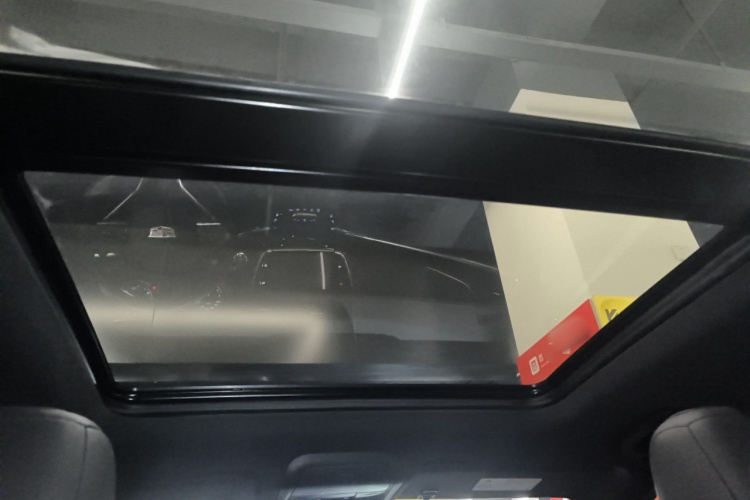 凯迪拉克XT6 2022款 2.0T 六座四驱豪华120周年限量版局部细节22