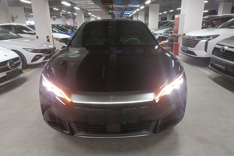 比亚迪 汉 2025款 EV 智驾版 506KM尊贵型车身外观2