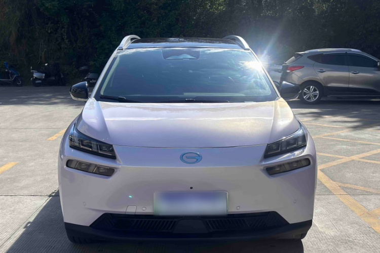 埃安 AION V 2021款 Plus 80 领航智驾版 三元锂车身外观6004