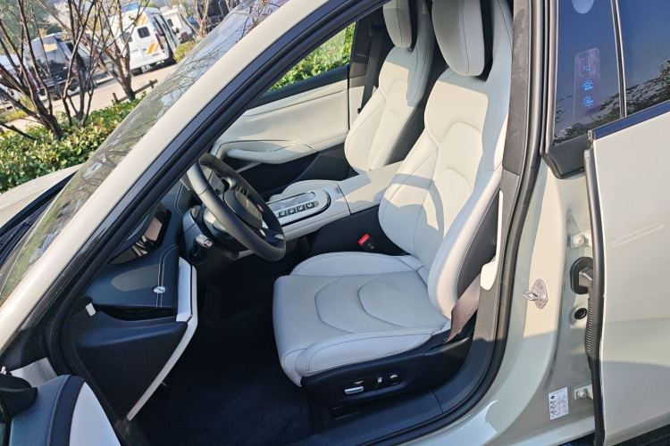 小米汽车 小米SU7 2024款 四驱超长续航高阶智驾Max版局部细节19