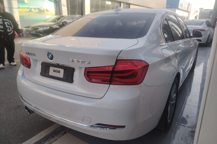 宝马3系 2017款 320Li 时尚型车身外观6005