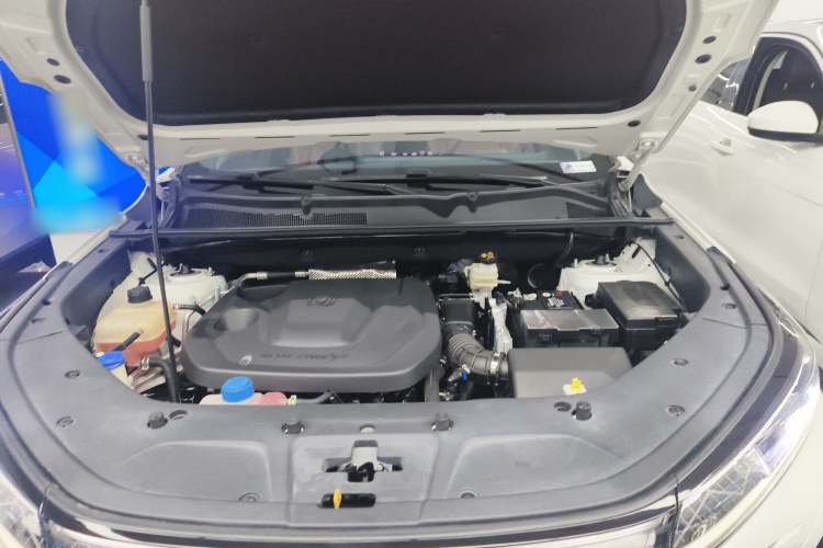 长安CS75 PLUS 2023款 第三代 1.5T 自动尊贵型机舱底盘24