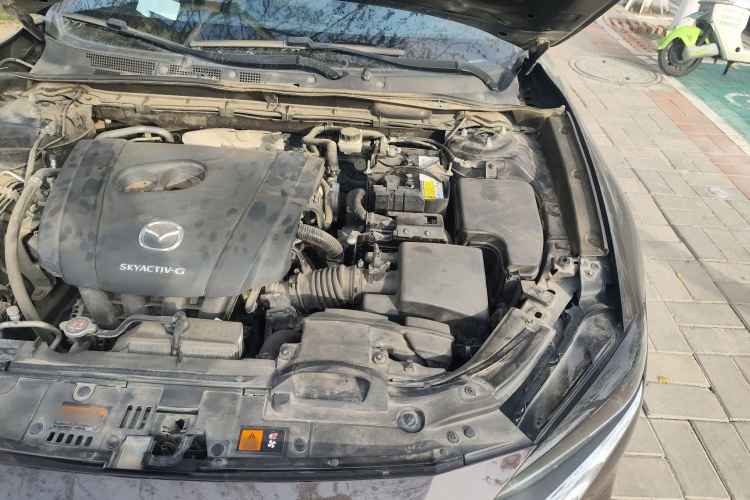 马自达CX-4 2021款 2.0L 自动两驱蓝天探索版局部细节9007