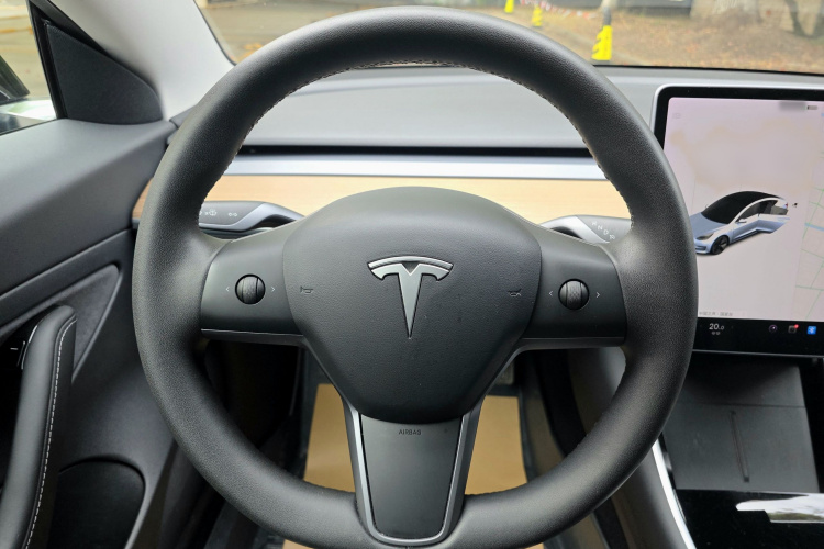 特斯拉 Model 3 2022款 后轮驱动版局部细节13